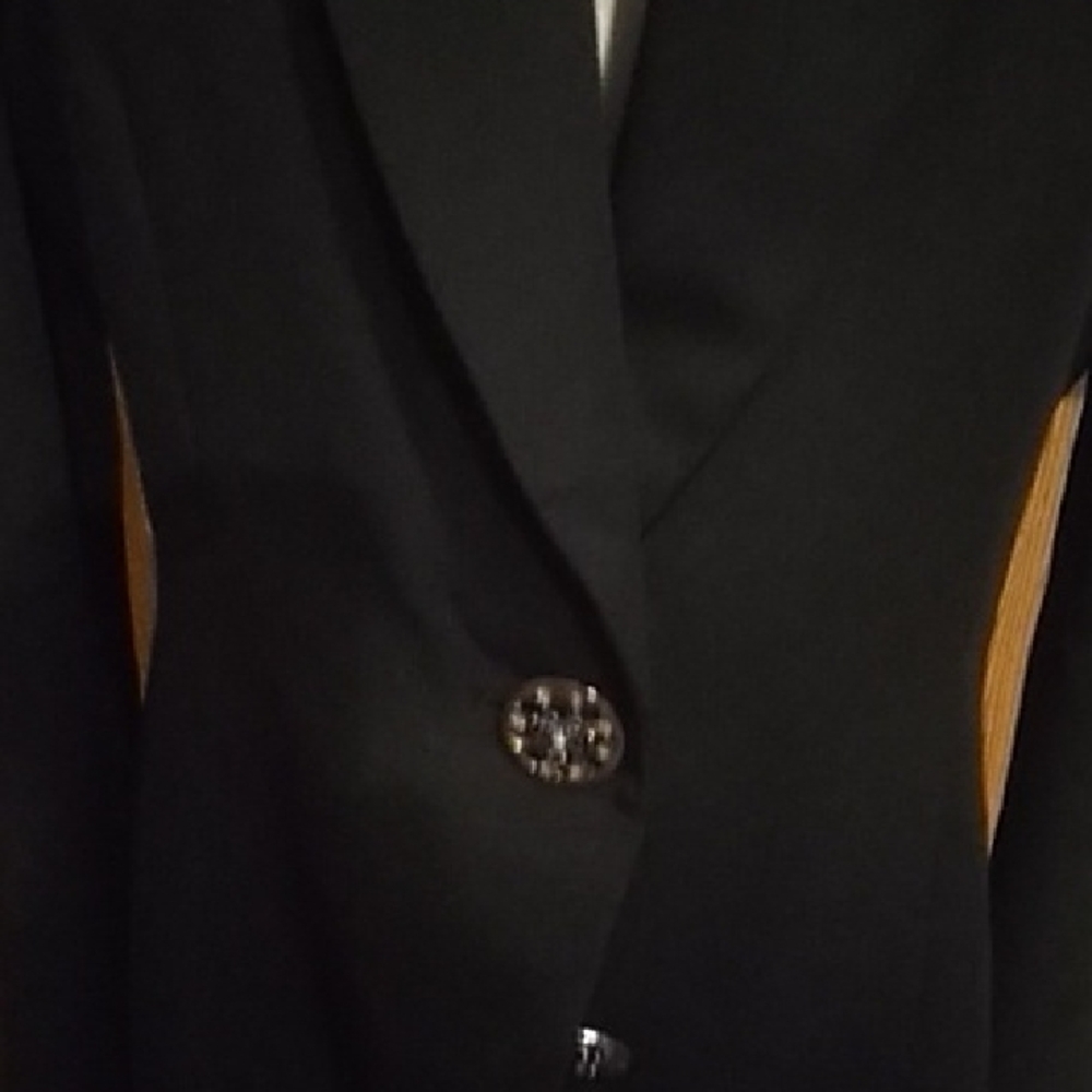 Badgley Mischka Classic Black Blazer - Picture 2 of 7